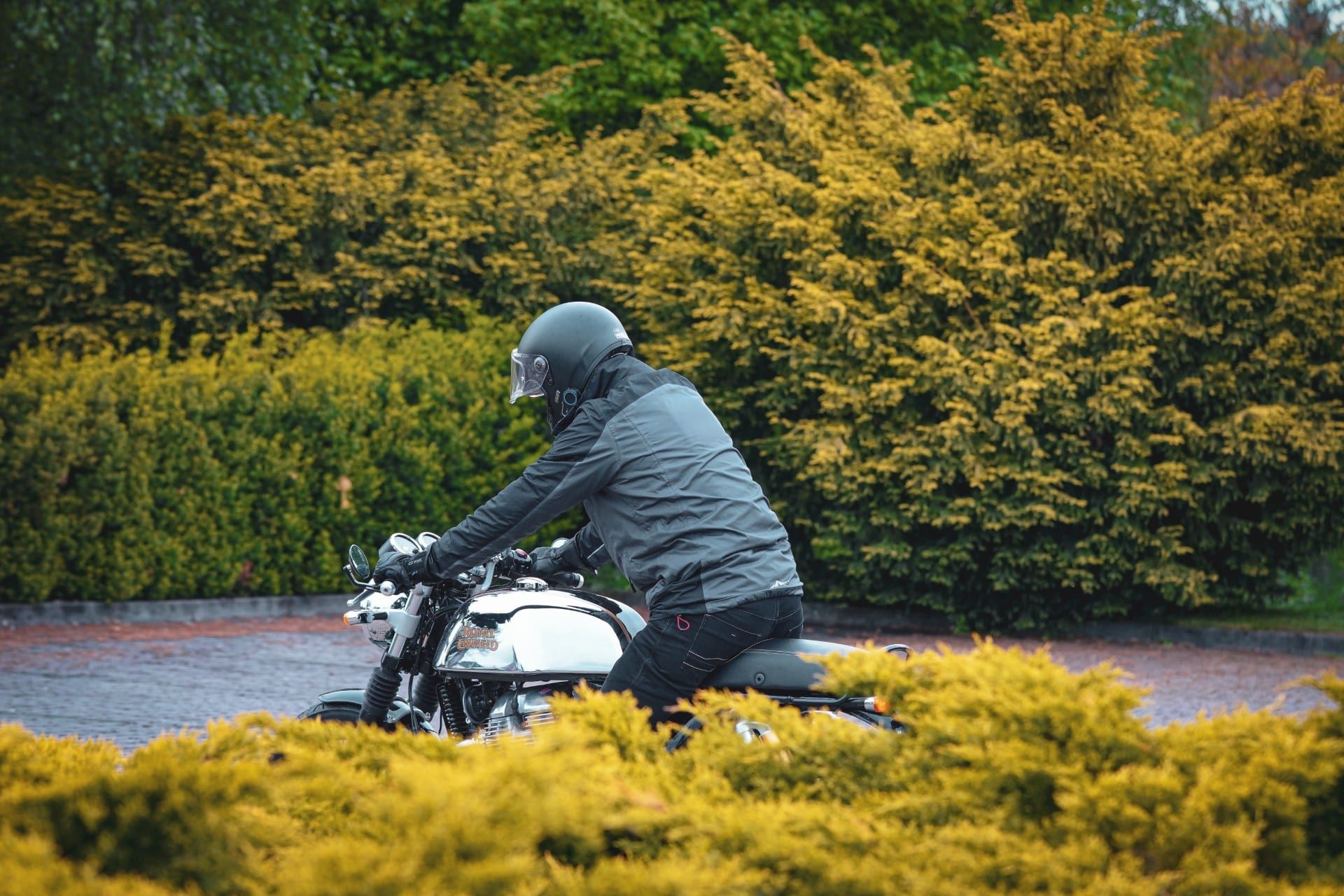 Royal Enfield Powitanie sezonu 2026
