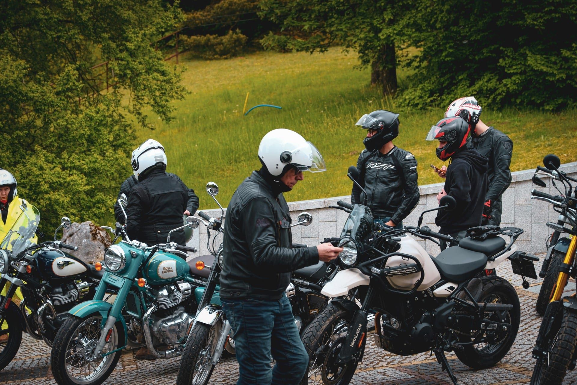 Royal Enfield Powitanie sezonu 2026