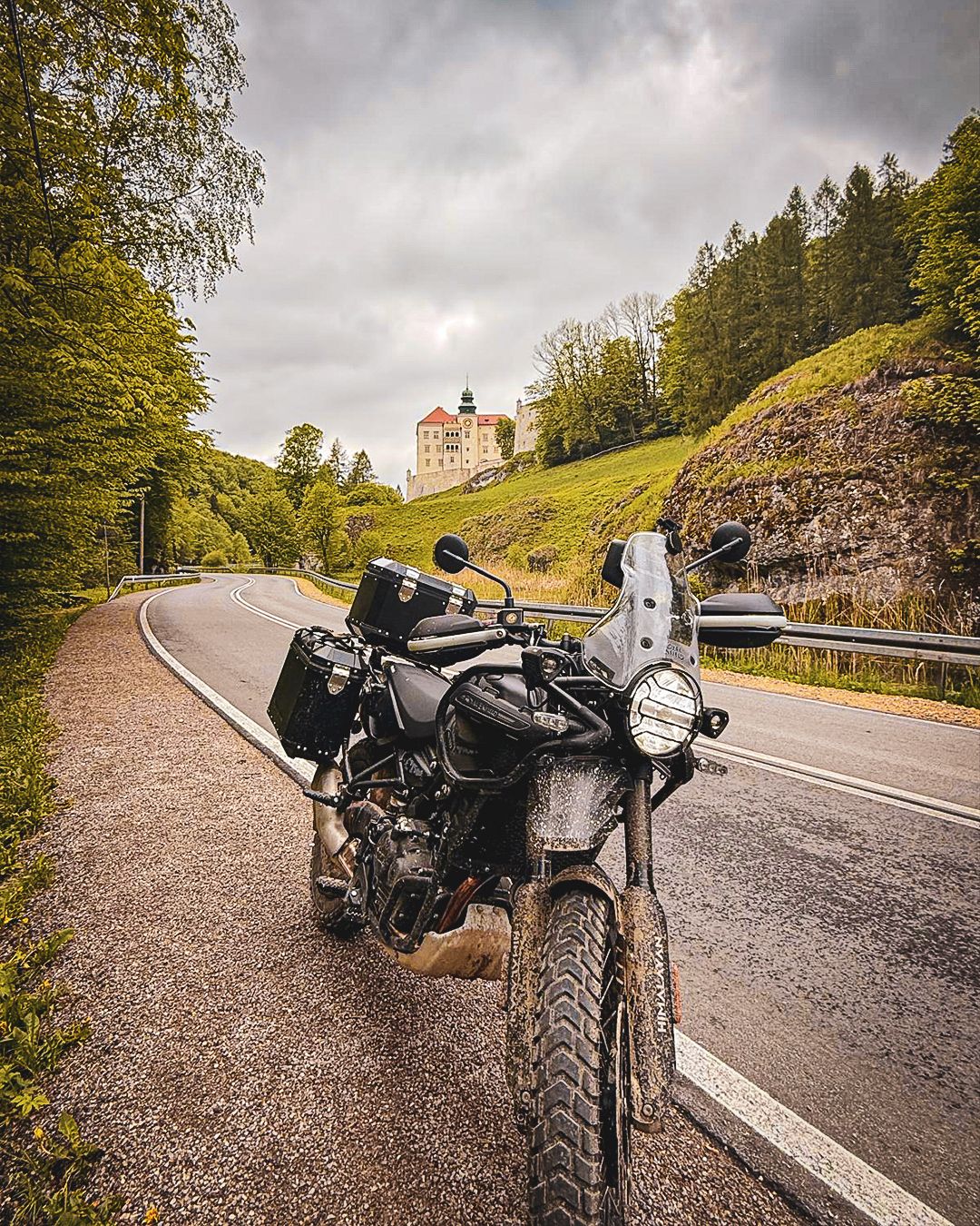 Royal Enfield Powitanie sezonu 2026