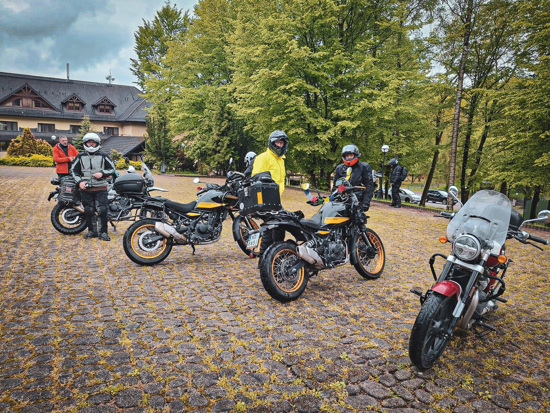 Royal Enfield Powitanie sezonu 2026