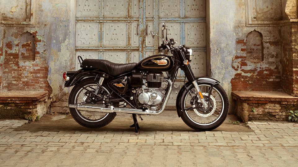 Bullet 350. Nowy silnik, ten sam styl.
