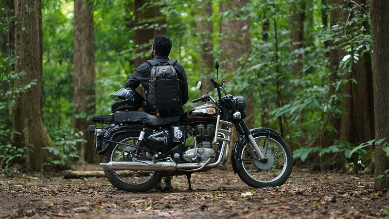 Jazda testowa Royal Enfield w naturalnych warunkach
