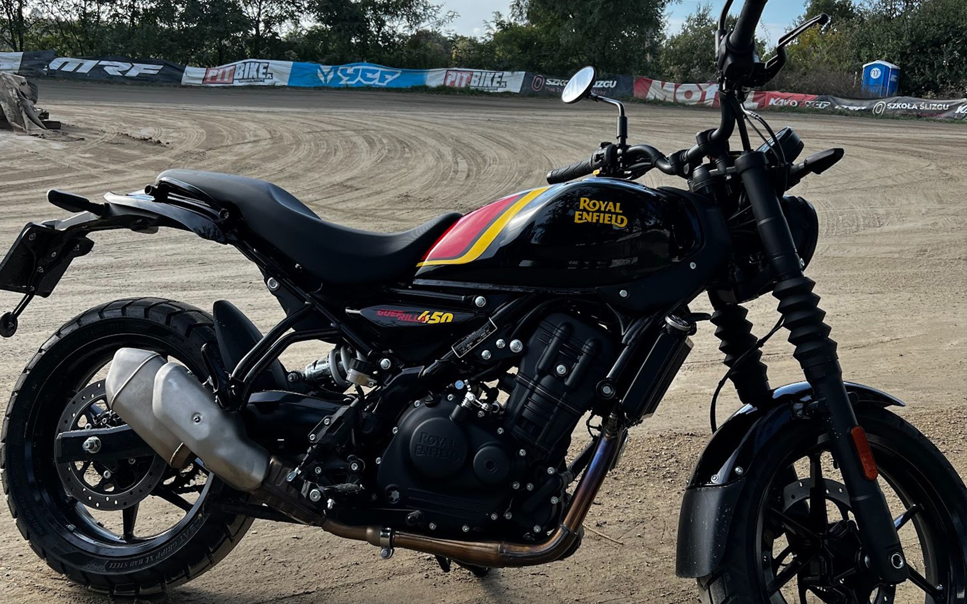 Royal Enfield & Szkoła Ślizgu