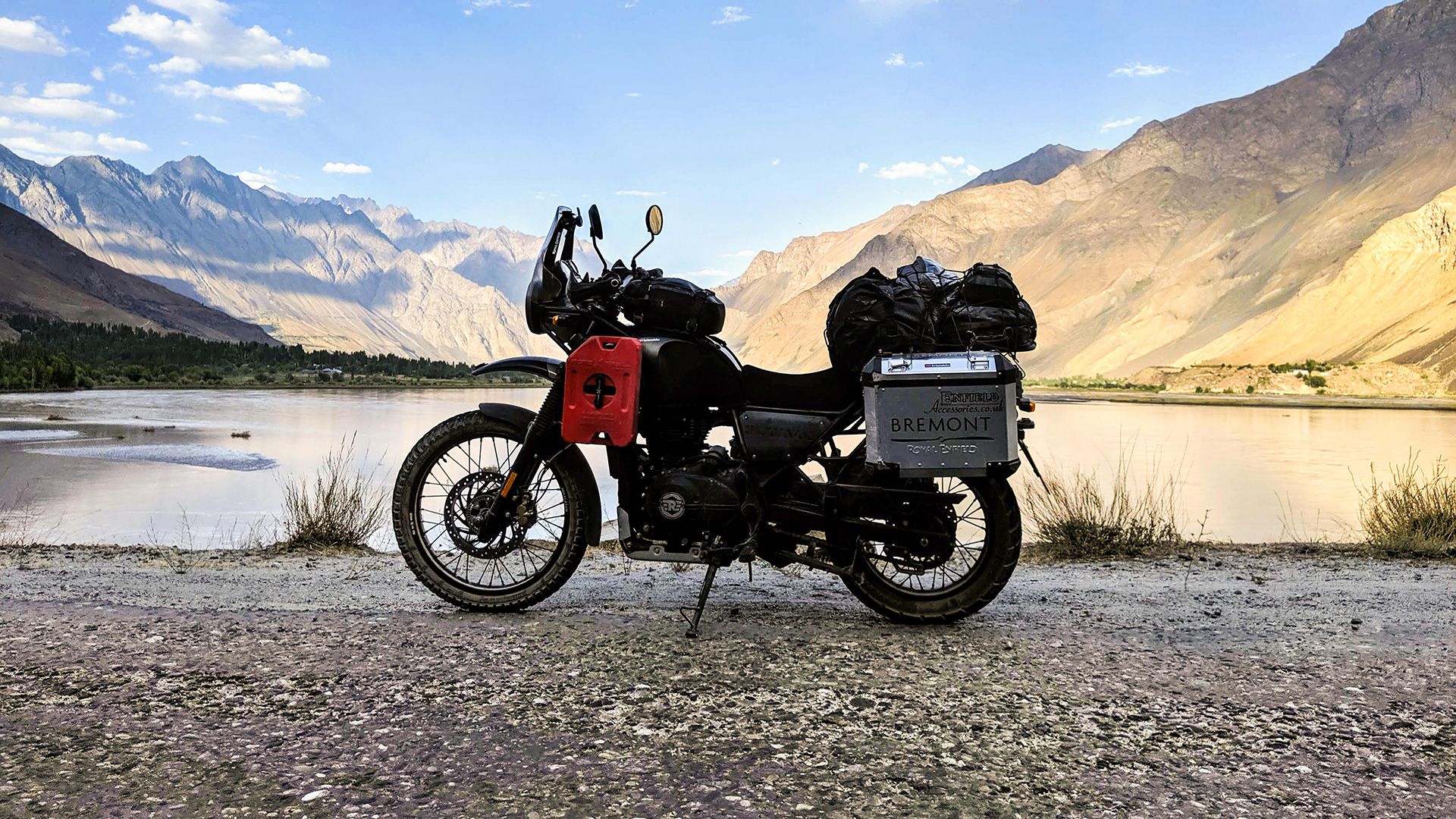 Royal Enfield Himalayan 411