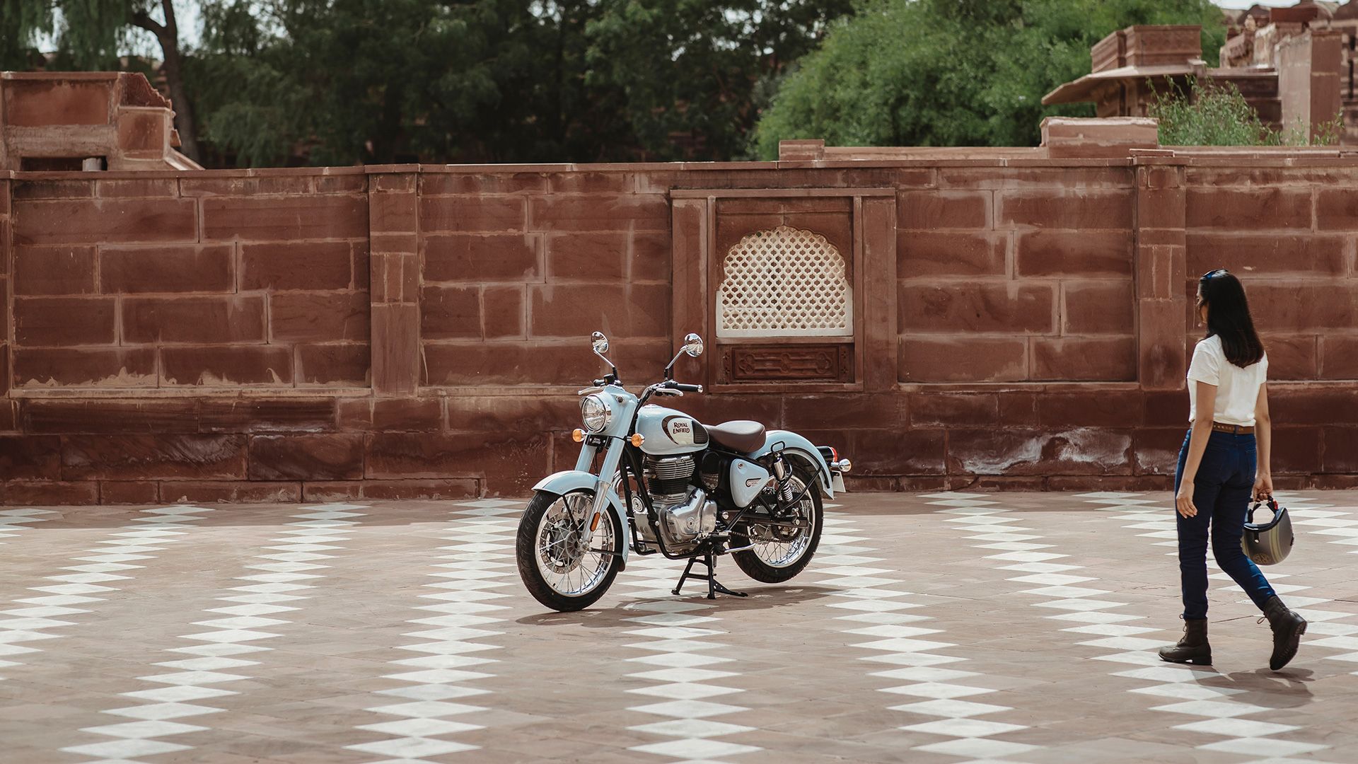 Royal Enfield Classic 350