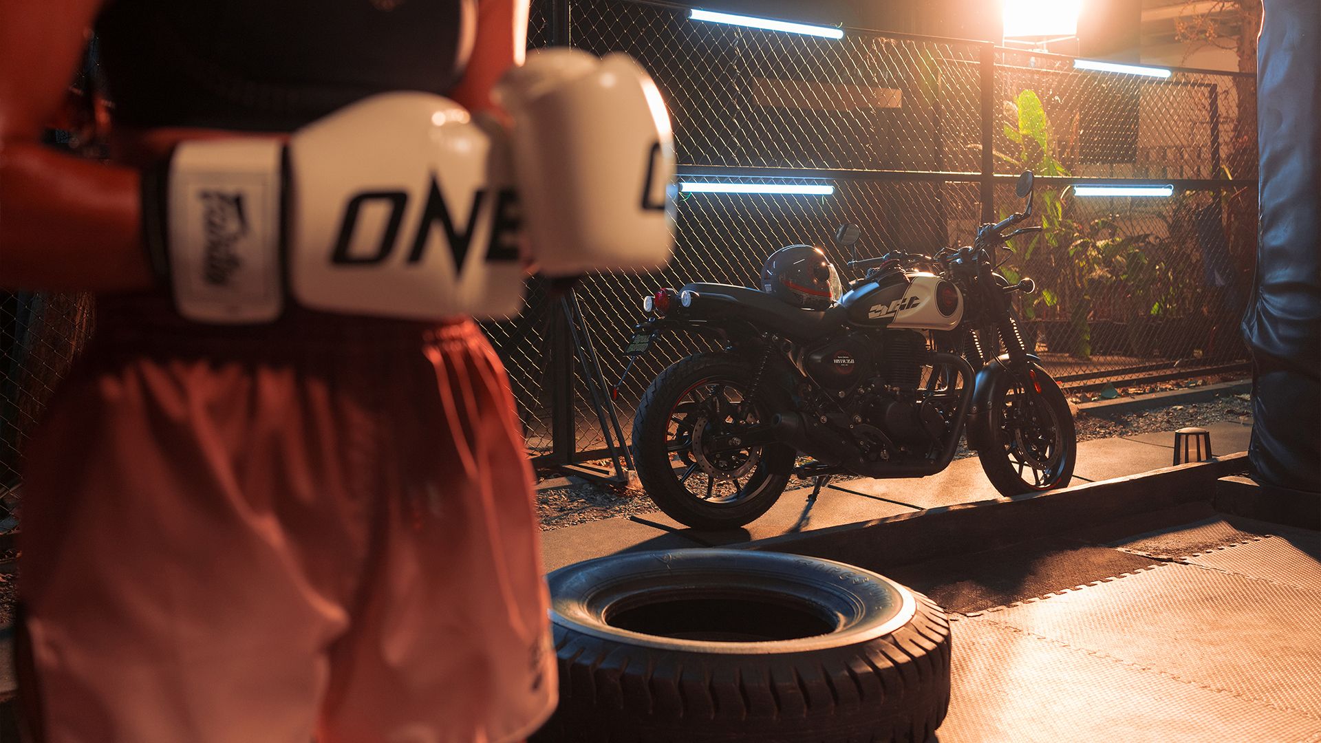 Royal Enfield HNTR 350