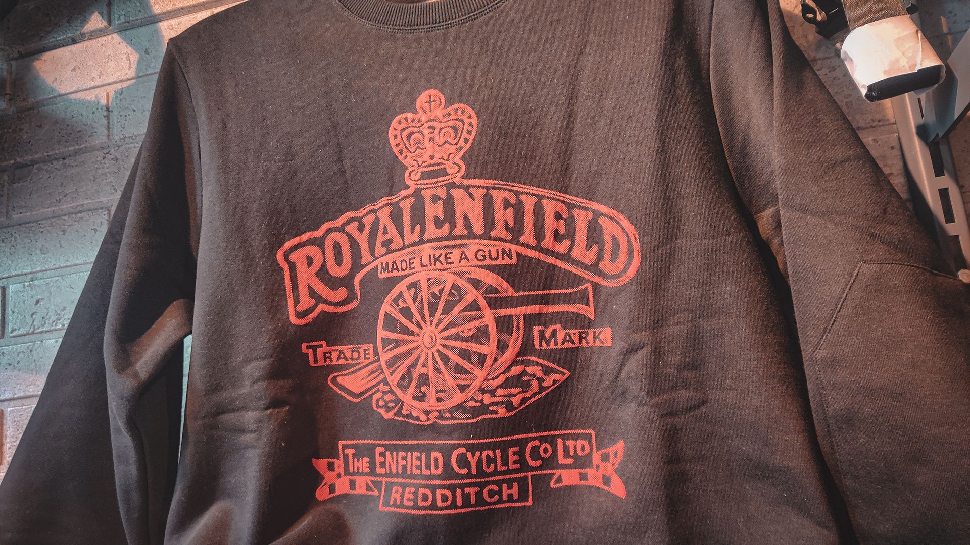 Royal Enfield Classic 650 Vallam Red