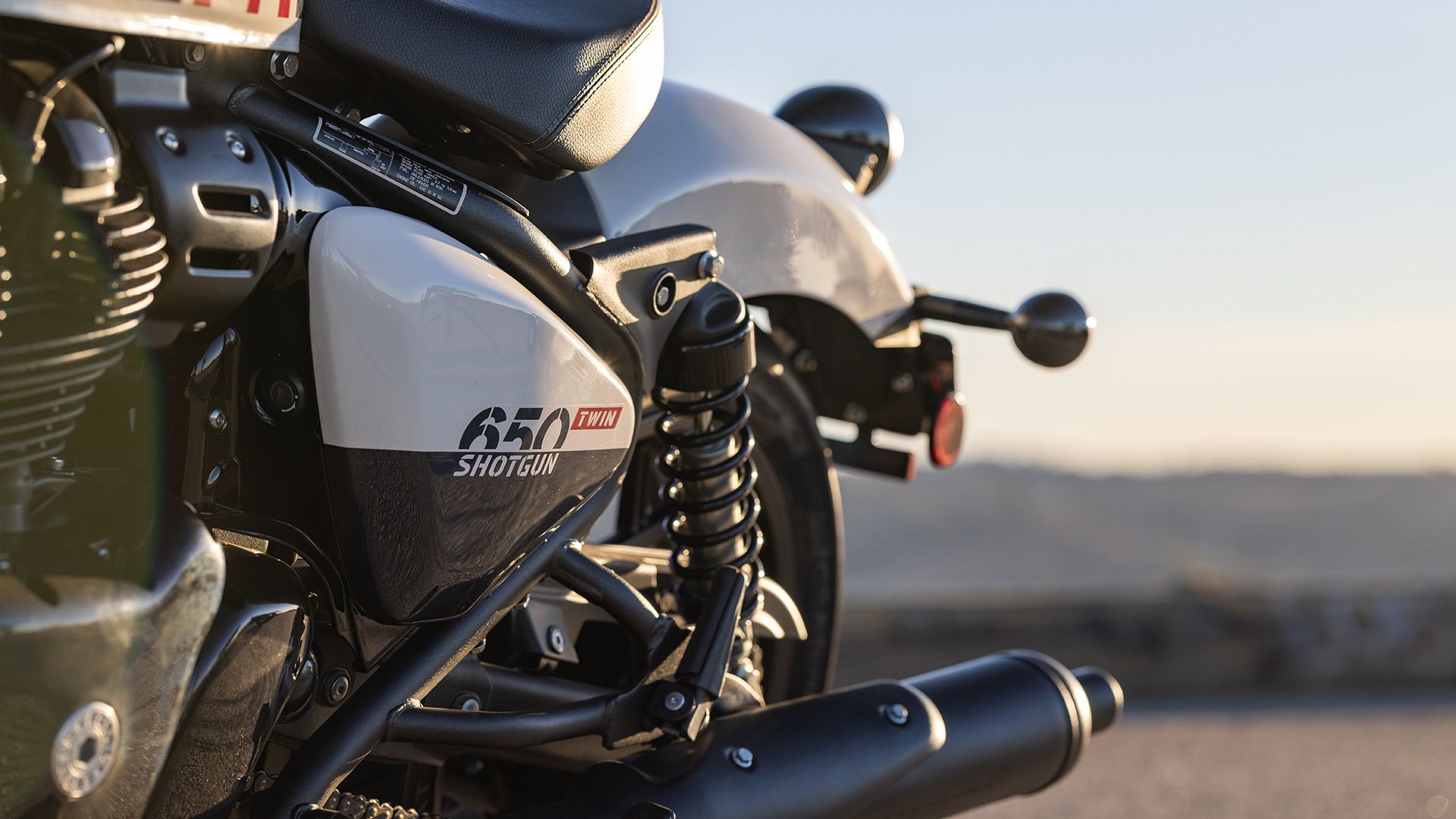 Royal Enfield Shotgun 650