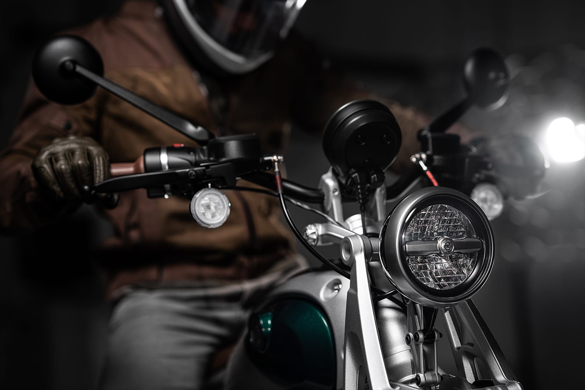Royal Enfield Flying Flea C6 reflektor