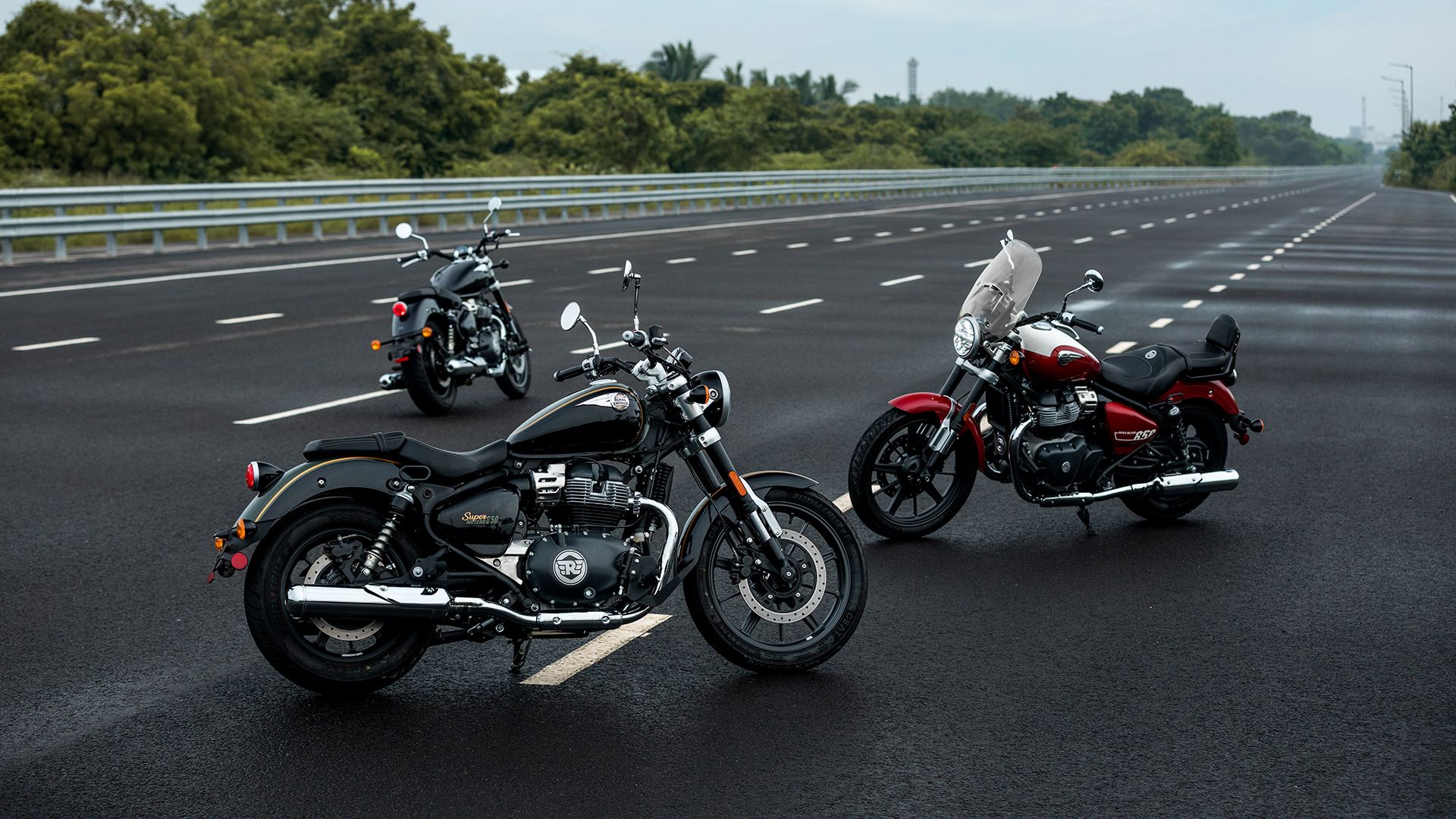 Royal Enfield Super Meteor 650