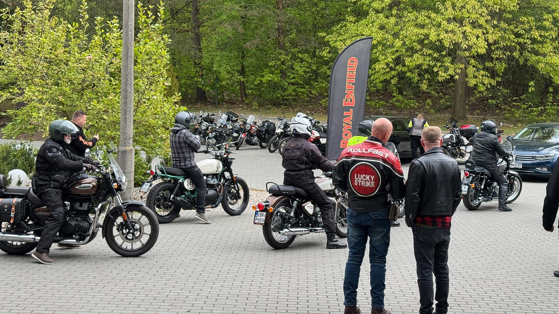 Royal Enfield Powitanie sezonu 2025
