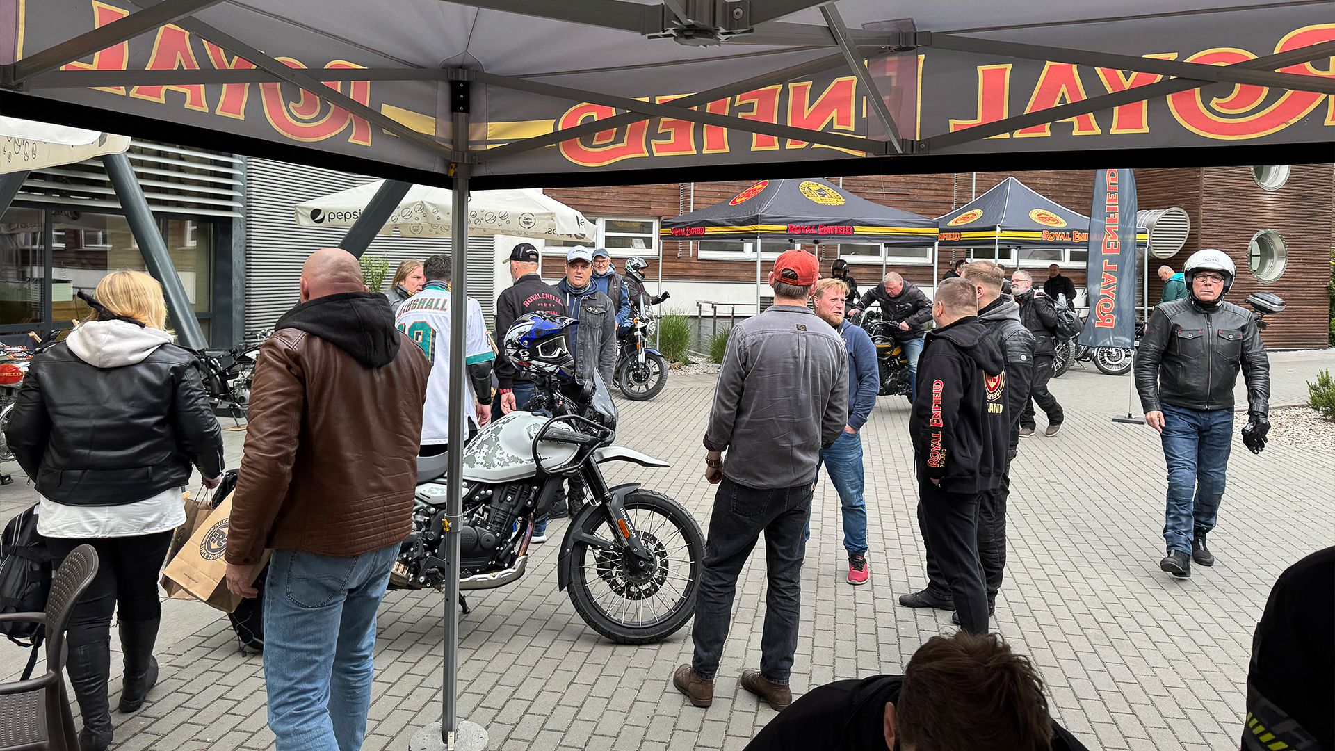 Royal Enfield Powitanie sezonu 2025