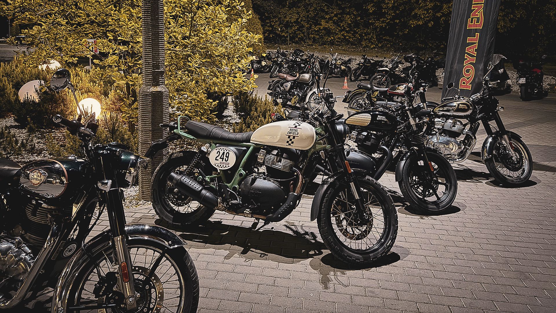 Royal Enfield Powitanie sezonu 2025