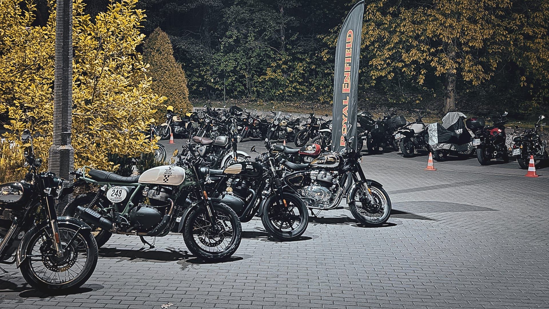 Royal Enfield Powitanie sezonu 2025