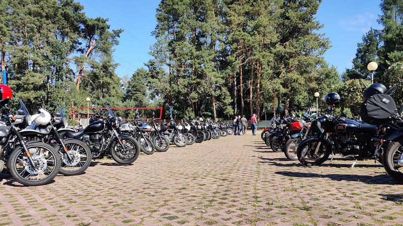 Spotkania i społeczność Royal Enfield