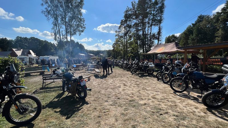 Spotkania i społeczność Royal Enfield