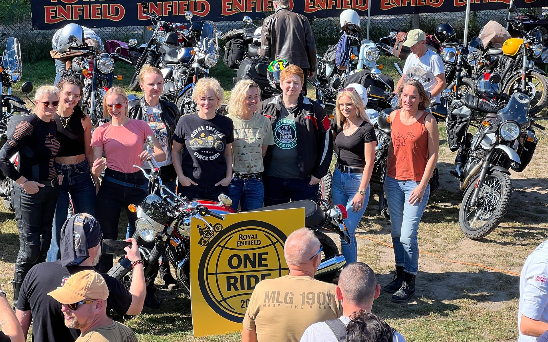 Dziewczyny na Royal Enfield One Ride 2023